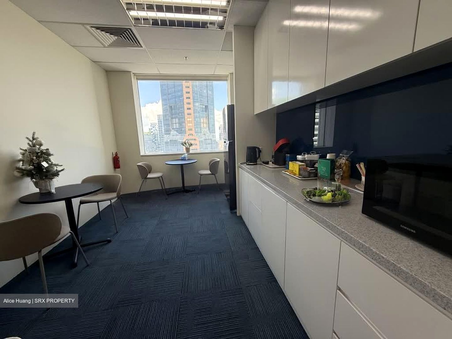One Raffles Place (D1), Office #552507951